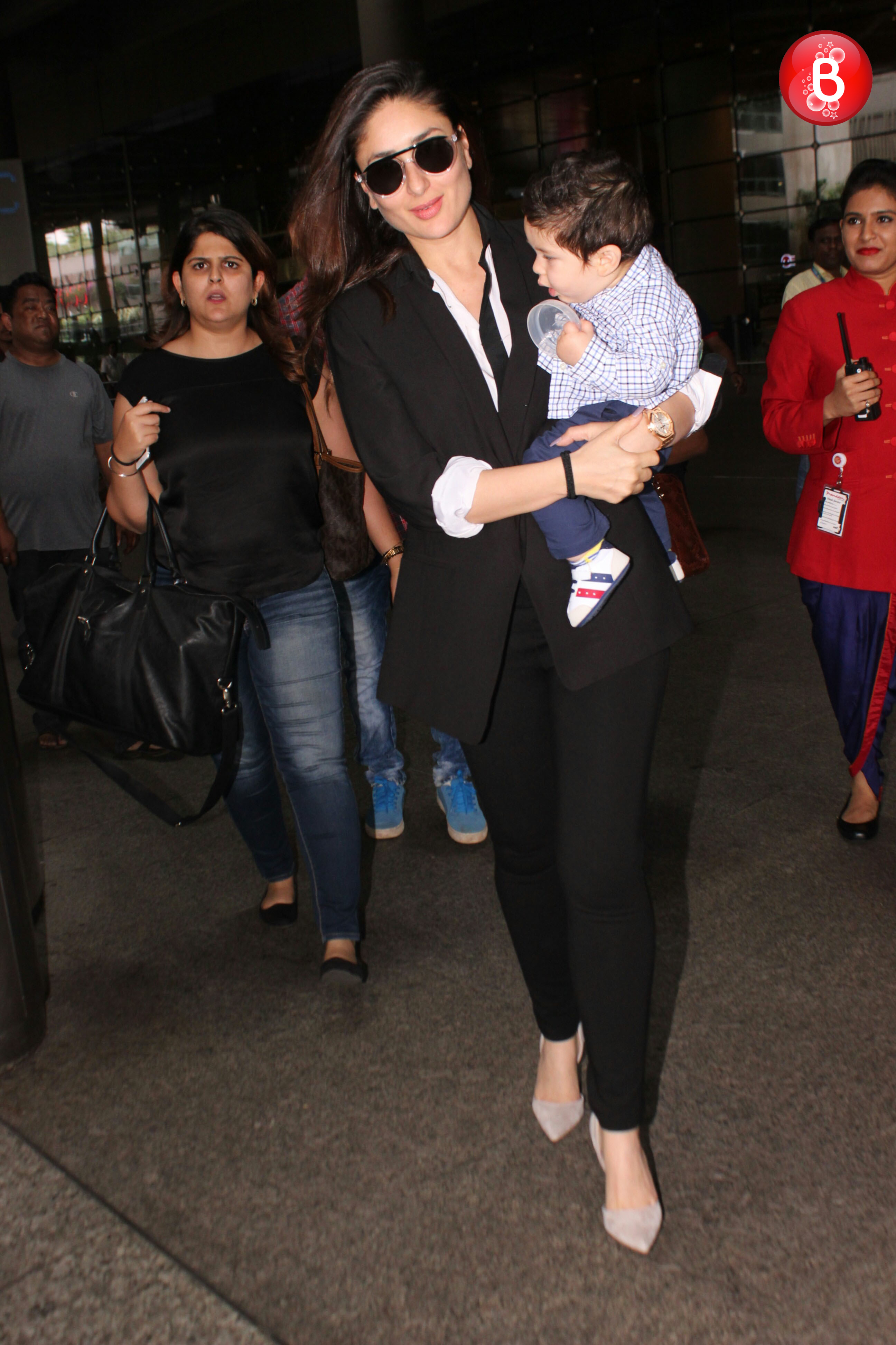Kareena Kapoor Khan and Taimur Ali Khan return back from Delhi 