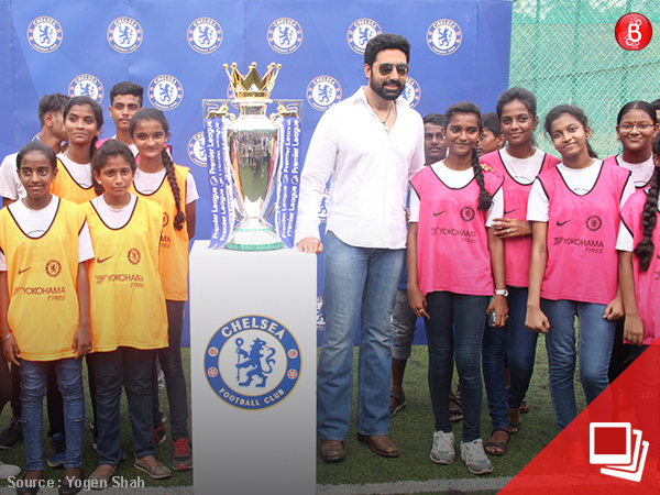 Abhishek Bachchan snapped at St. Andrews' Turf Park