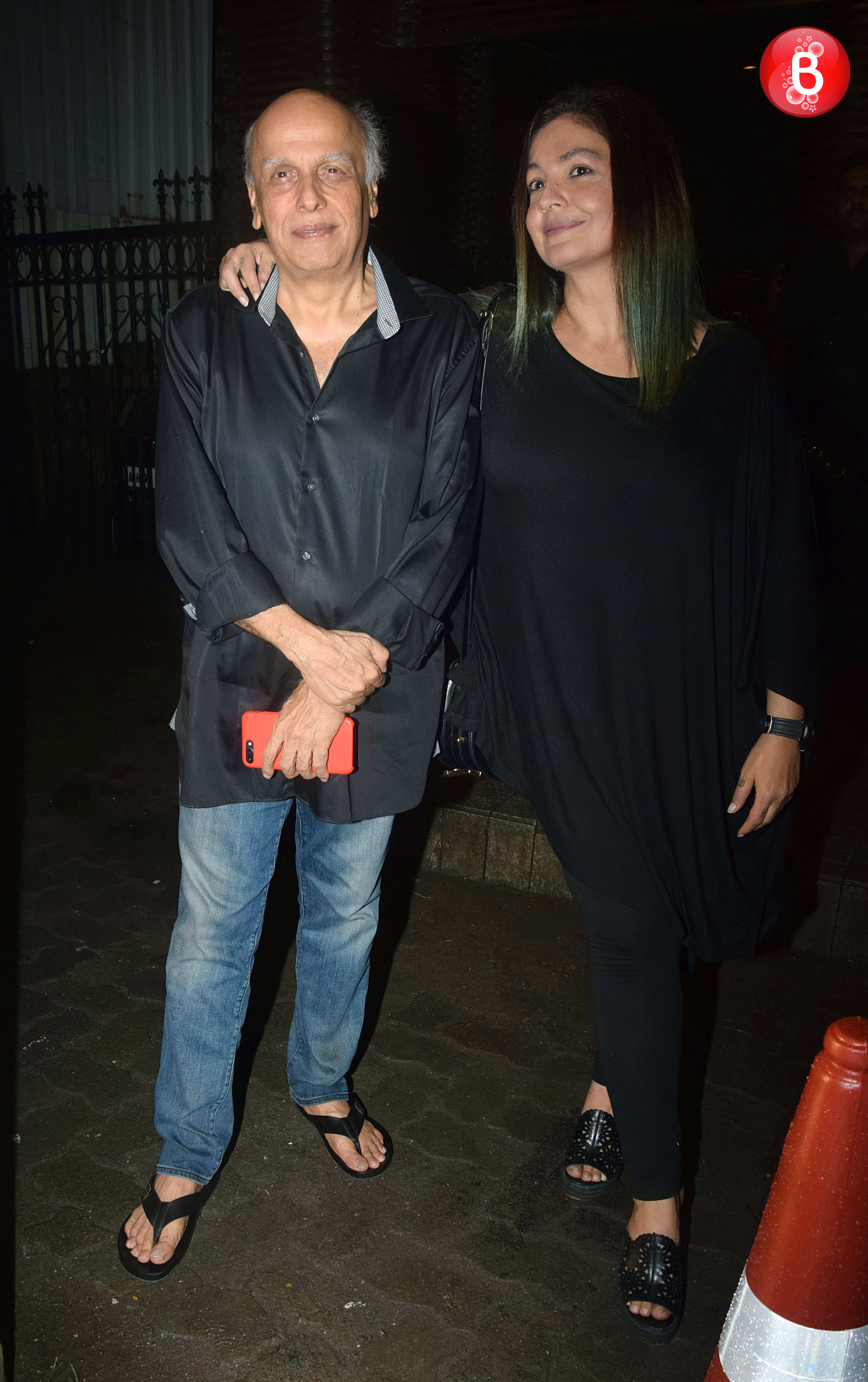 Mahesh Bhatt and Pooja Bhatt at apple party