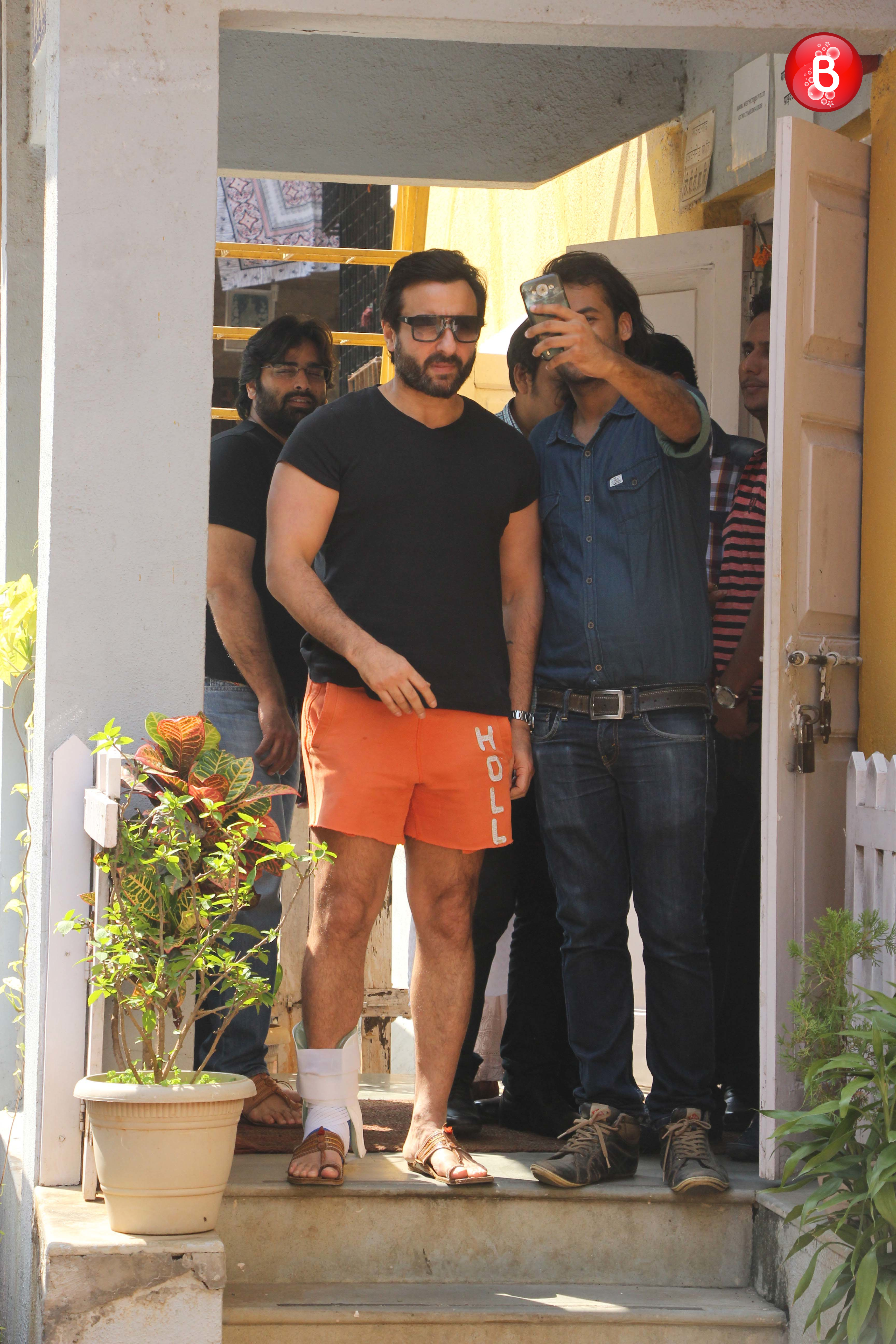 Saif Ali Khan injured