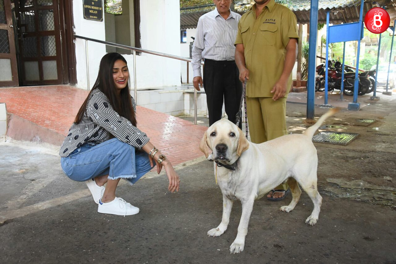 Athiya Shetty pics