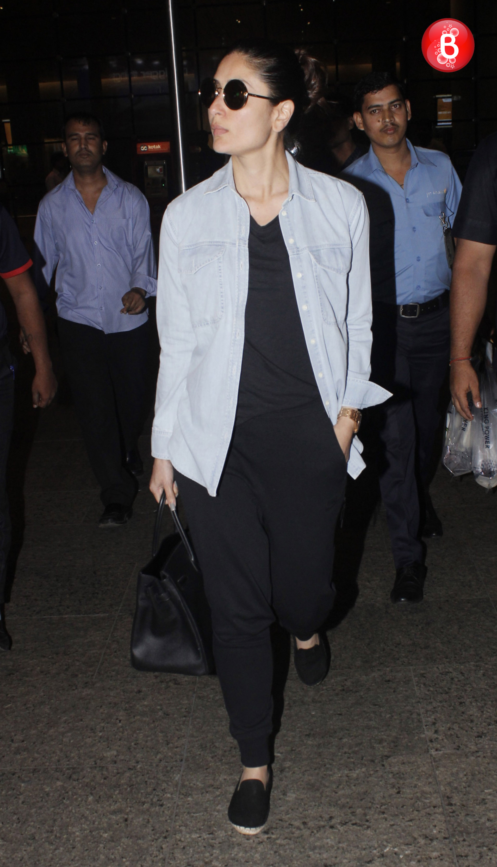 Kareena Kapoor Khan airport spotting