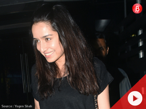 Shraddha Kapoor spotted with friends