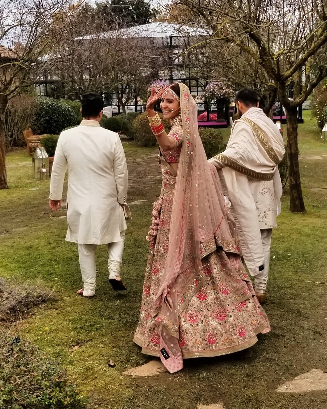 Anushka Sharma and Virat Kohli marriage pictures