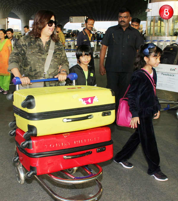 Shirish Kunder, Farah Khan are spotted along with their kids at airport