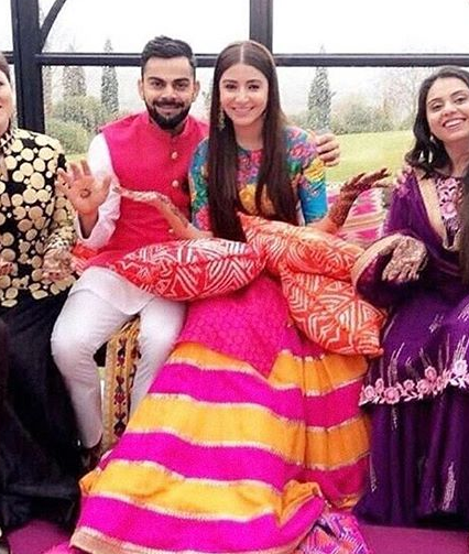 Anushka Sharma and Virat Kohli photos