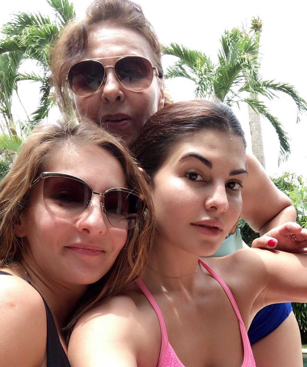 Jacqueline Fernandez is in Sri Lanka with her family to welcome 2018.