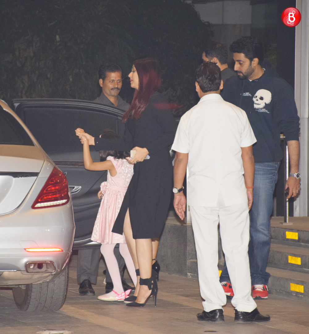 Aishwarya Rai Bachchan with family