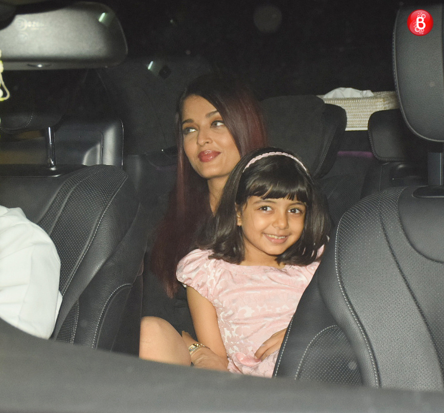 Aishwarya Rai Bachchan with family