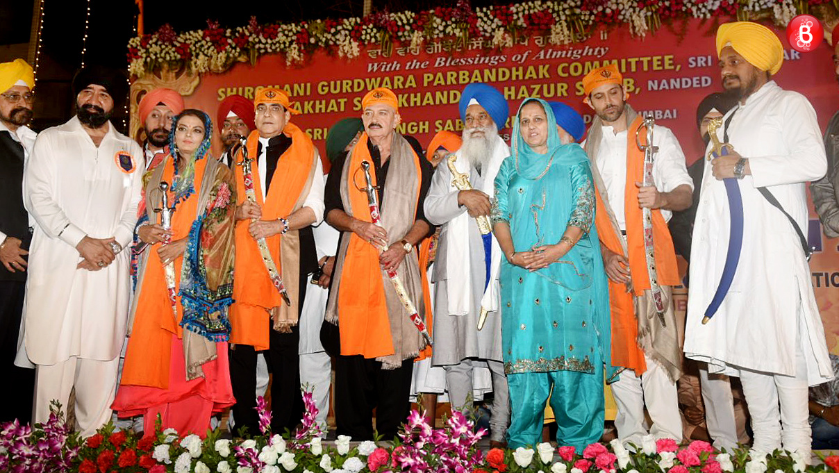 Hrithik Roshan honoured by Sikh community