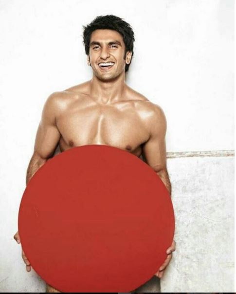 Bollywood actors shirtless