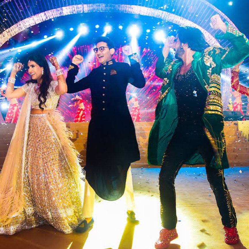Ranveer Singh dancing in marriage pictures