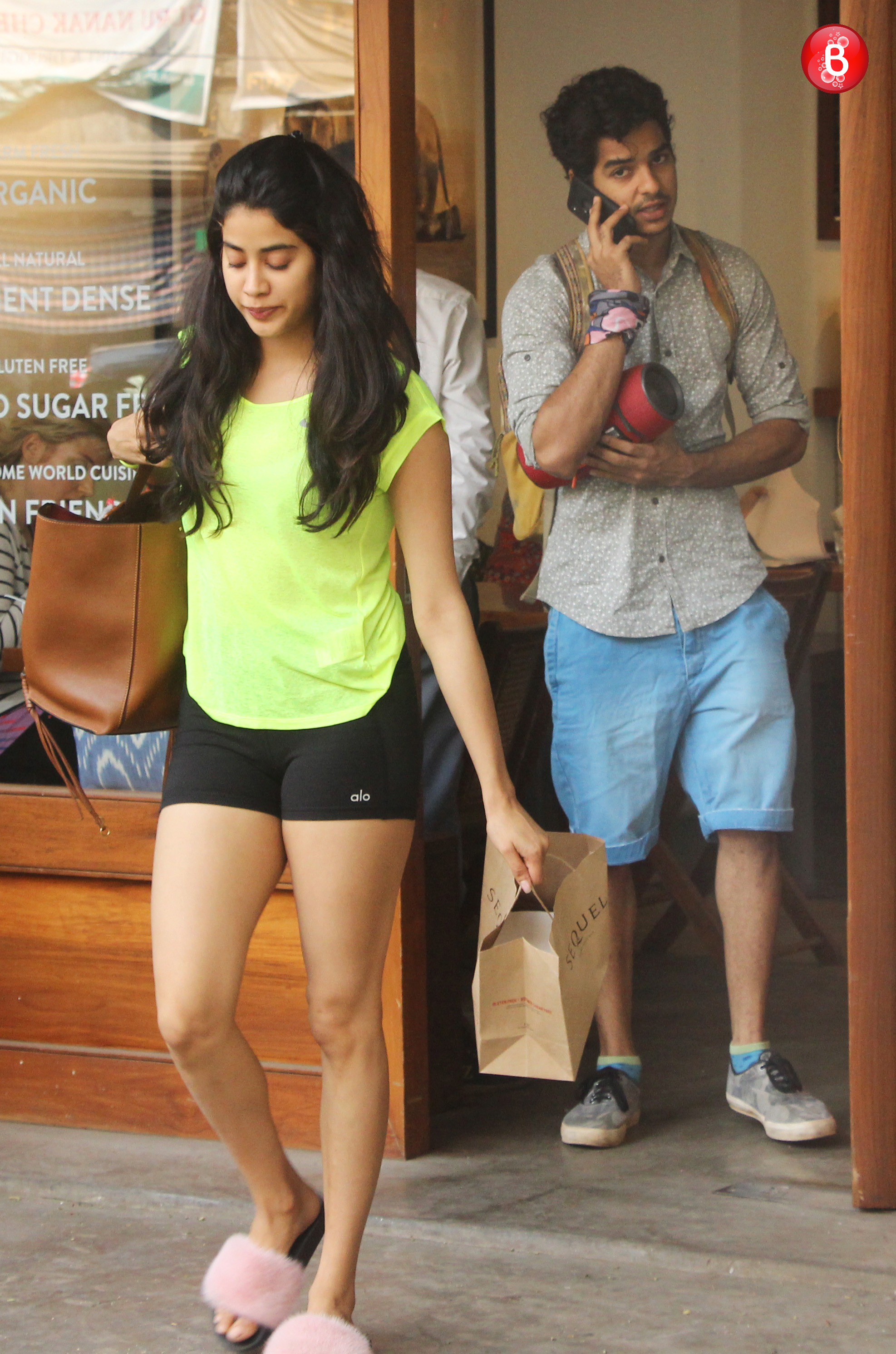 Ishaan Khatter and Janhvi Kapoor photos