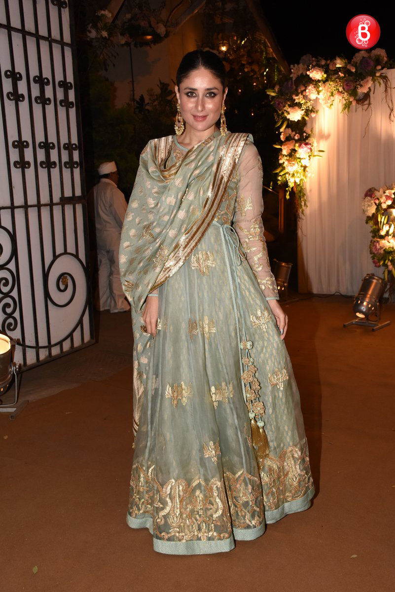 Kareena Kapoor Khan dress