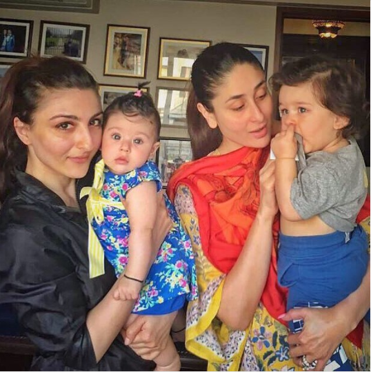 Taimur and Inaaya pictures