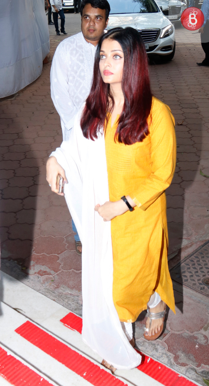 Aishwarya Rai Bachchan at Shammi aunty chautha