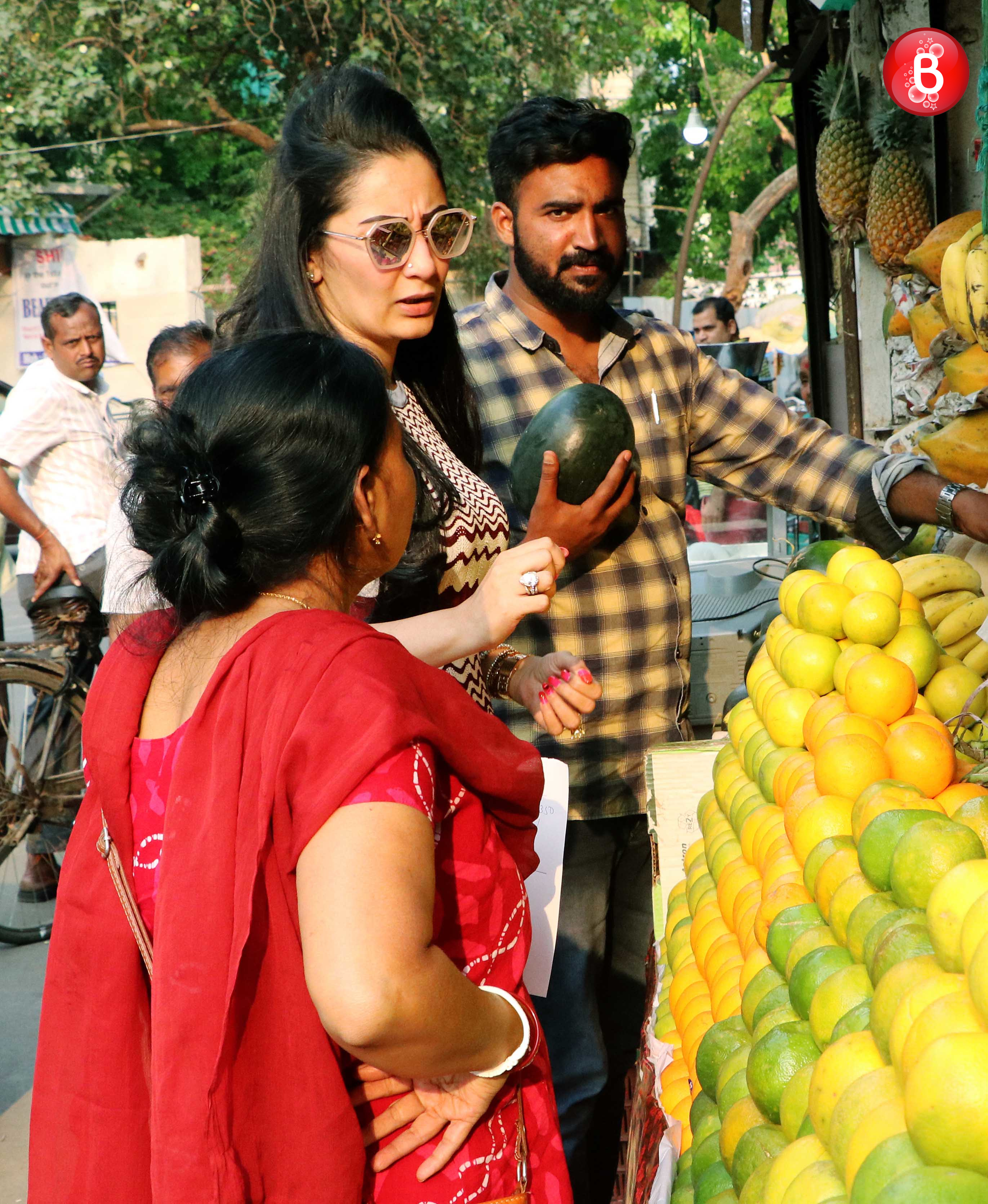 sanjay dutt’s family spotted shopping pictures