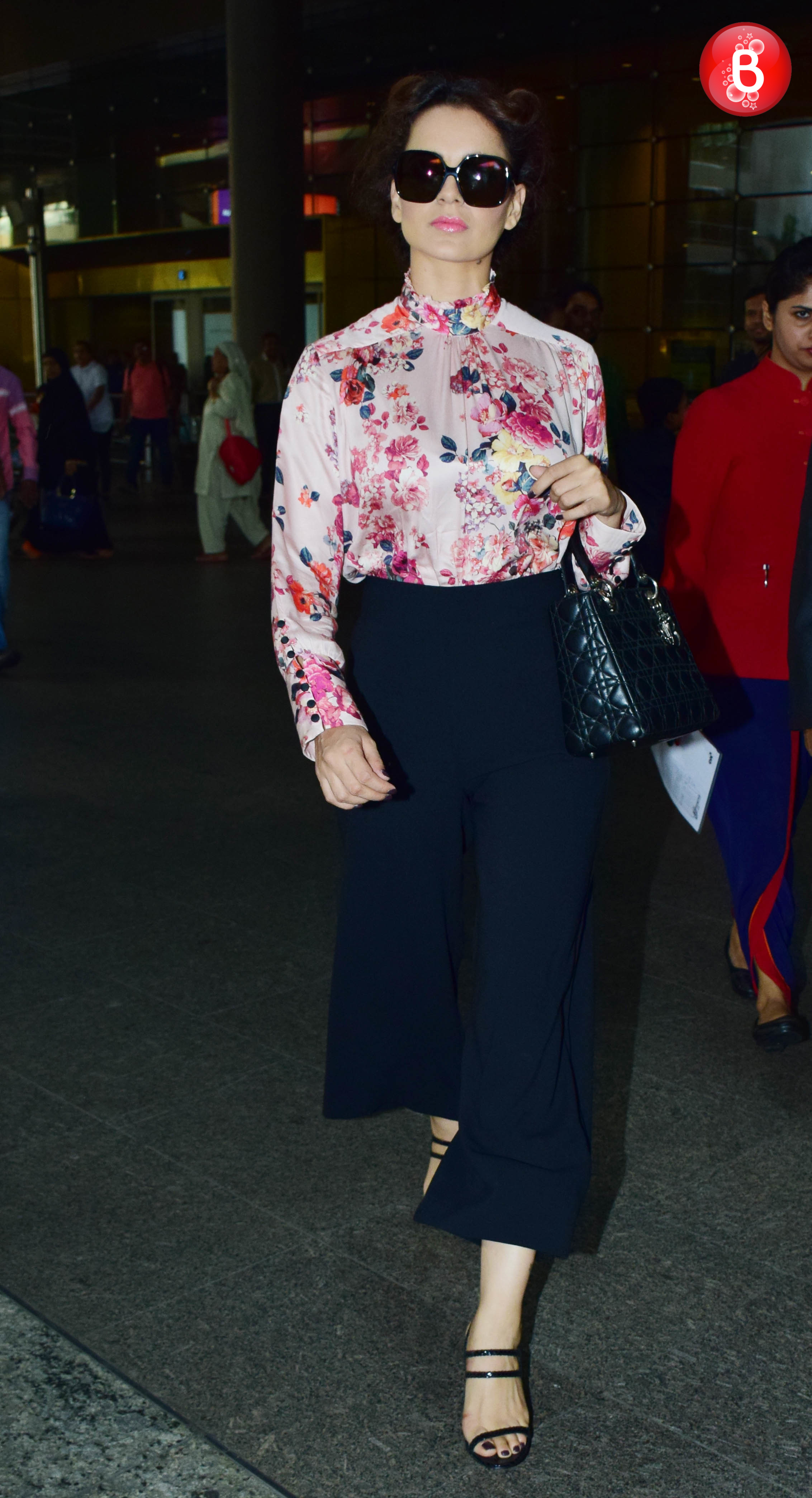 Kangana Ranaut and Shraddha Kapoor at airport