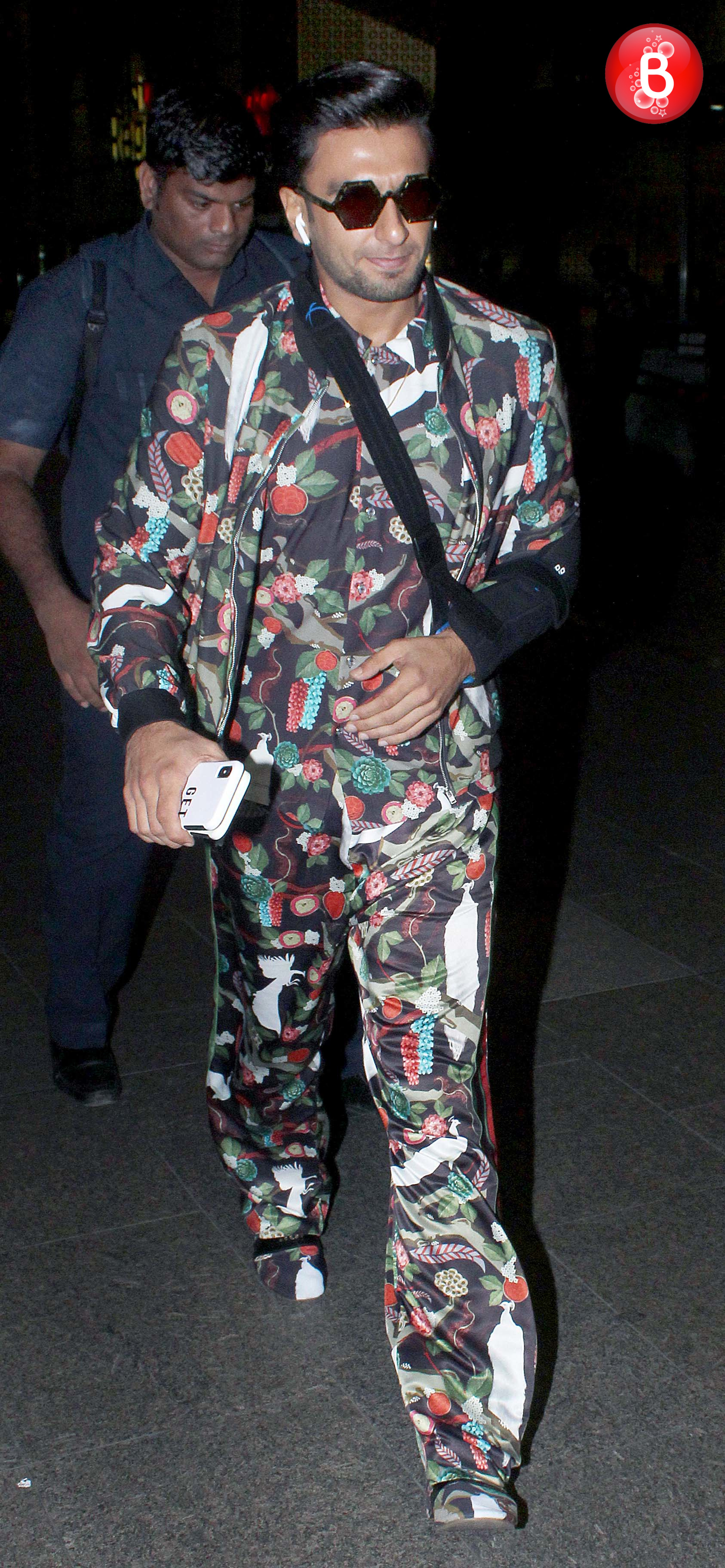 ranveer singh at airport