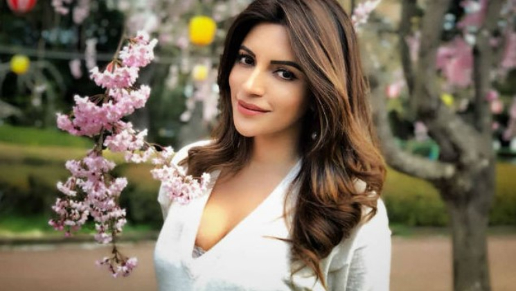 Shama Sikander opens up on her struggle with bipolar disorder