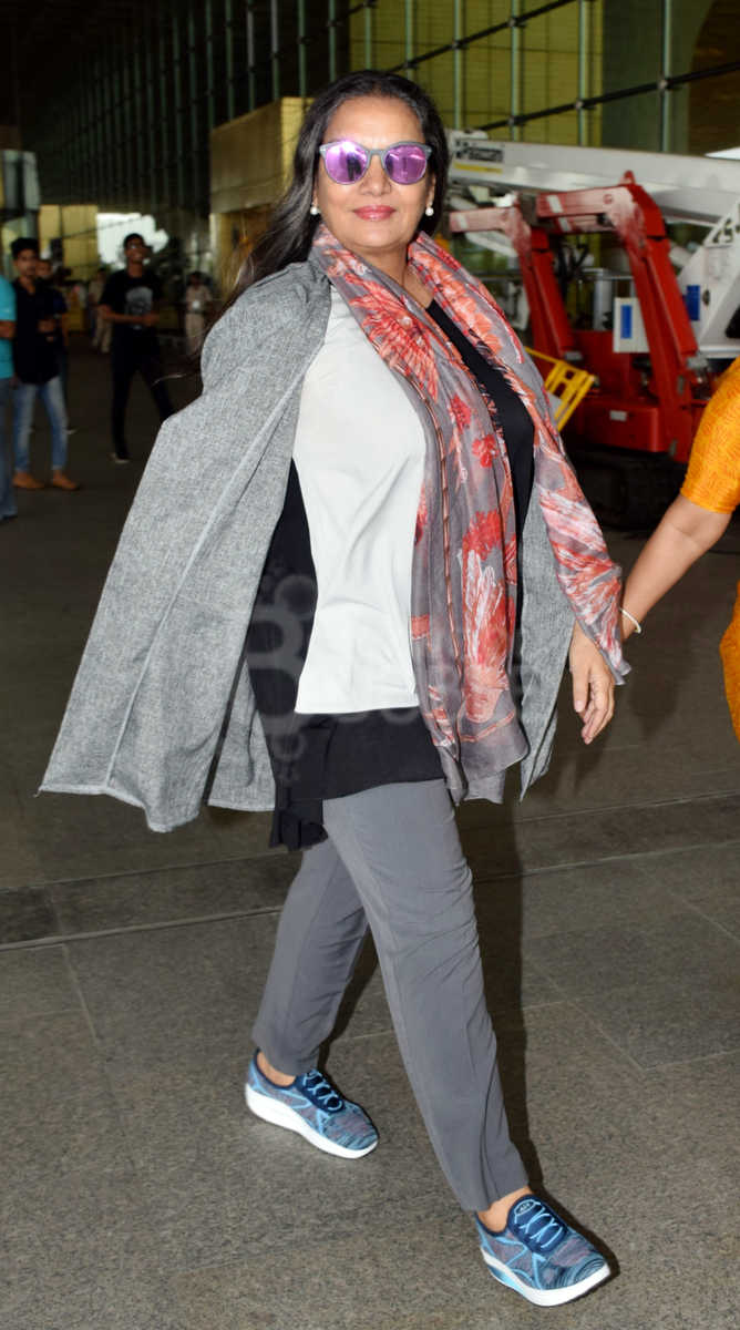 bollywood celebs airport august 7
