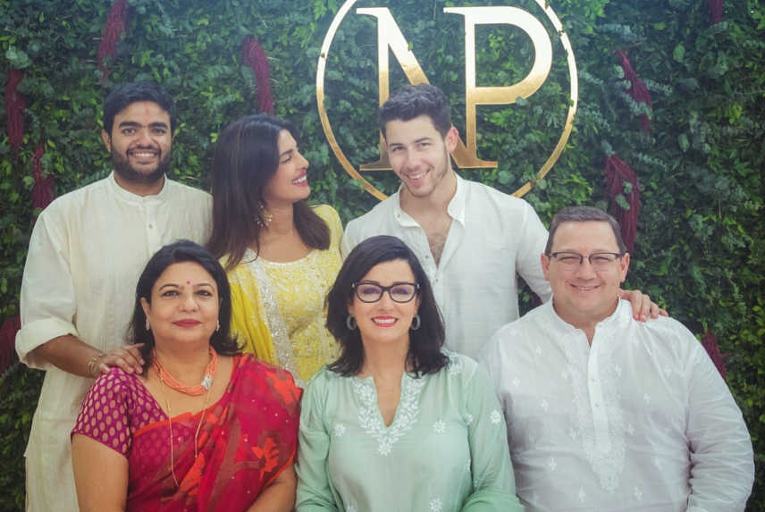 Priyanka Nick roka family pictures