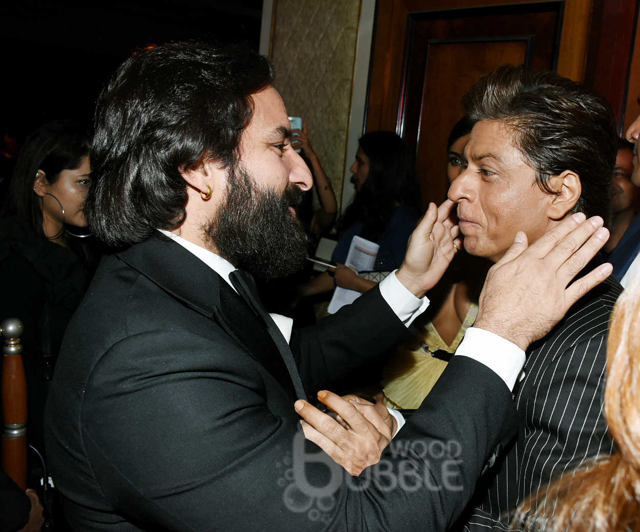 srk saif vogue beauty awards