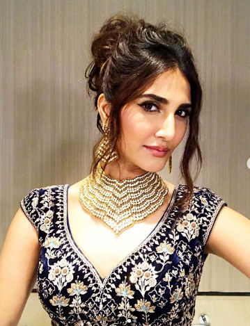 10 Rare Facts about the 'Befikre' girl Vaani Kapoor that you need to know