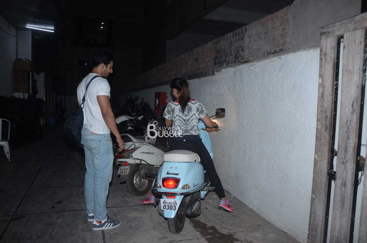 Harshvardhan Rane Kim Sharma Scooty Ride Spotted 25 November