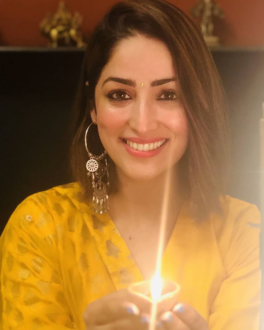 Happy Birthday Yami Gautam 5 Surprising Facts About The Drop Dead Gorgeous Actress