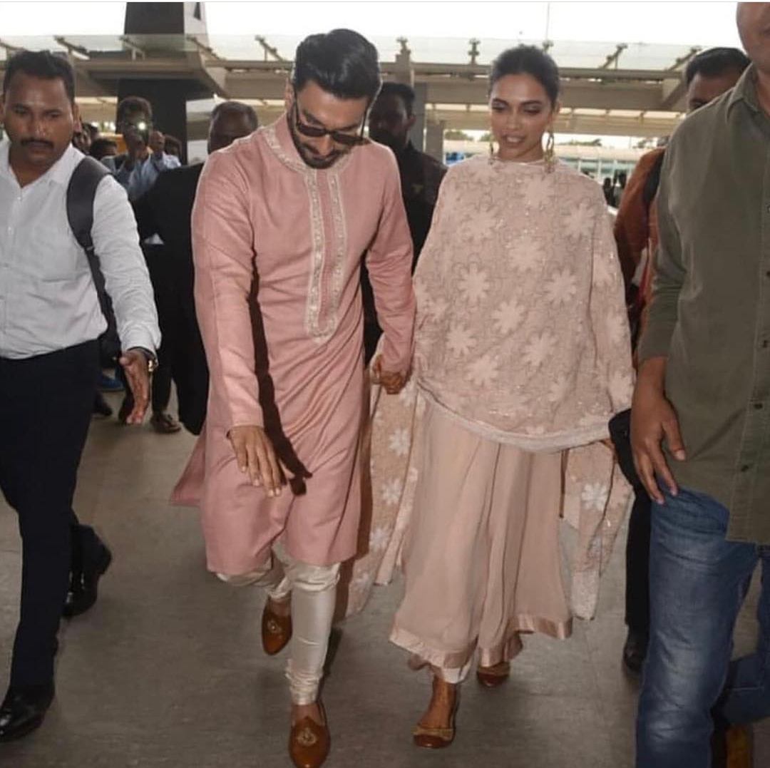 Deepika Ranveer Spotted at Bengaluru Airport