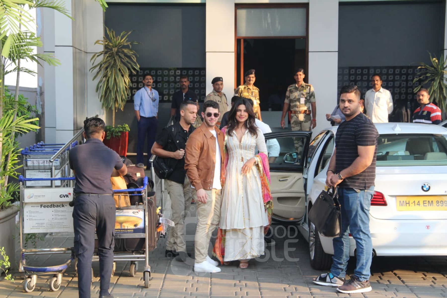 priyanka nick wedding jodhpur airport families November 29