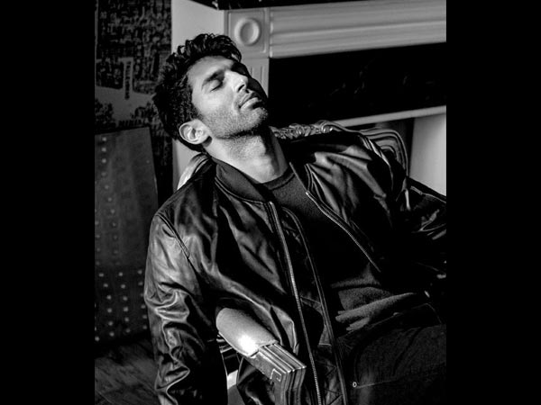 Happy Birthday Aditya Roy Kapur Top 10 Hot Pictures