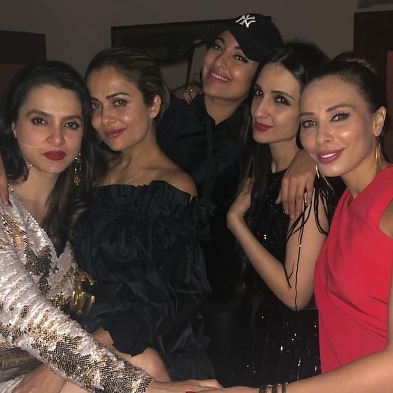 Bollywood Celebs at Anu Dewan's Christmas Party