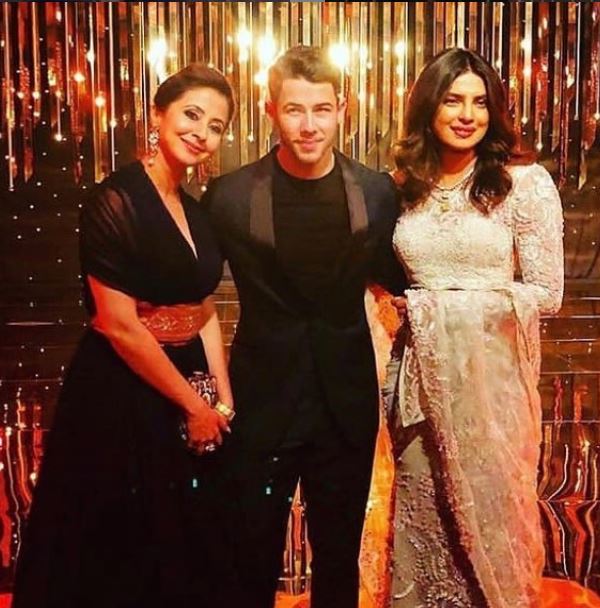 Priyanka Chopra Nick Jonas Bollywood Reception