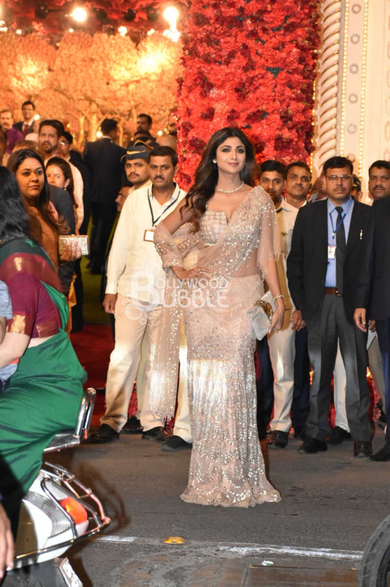 Kareena Kapoor Sonam Kapoor Isha Ambani Wedding