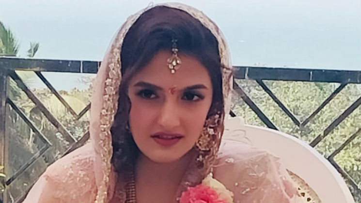 Pooja Bhatt shares pics of Sakshi wedding