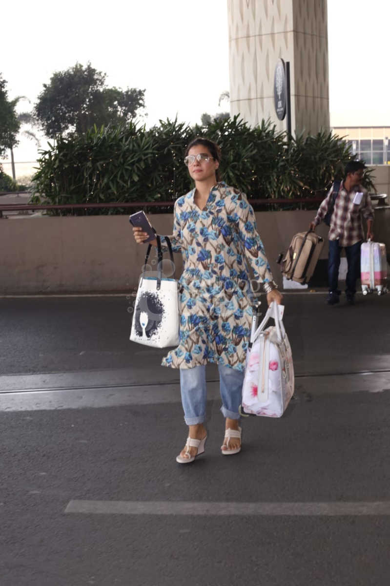 airport diaries kareena shruti aishwarya