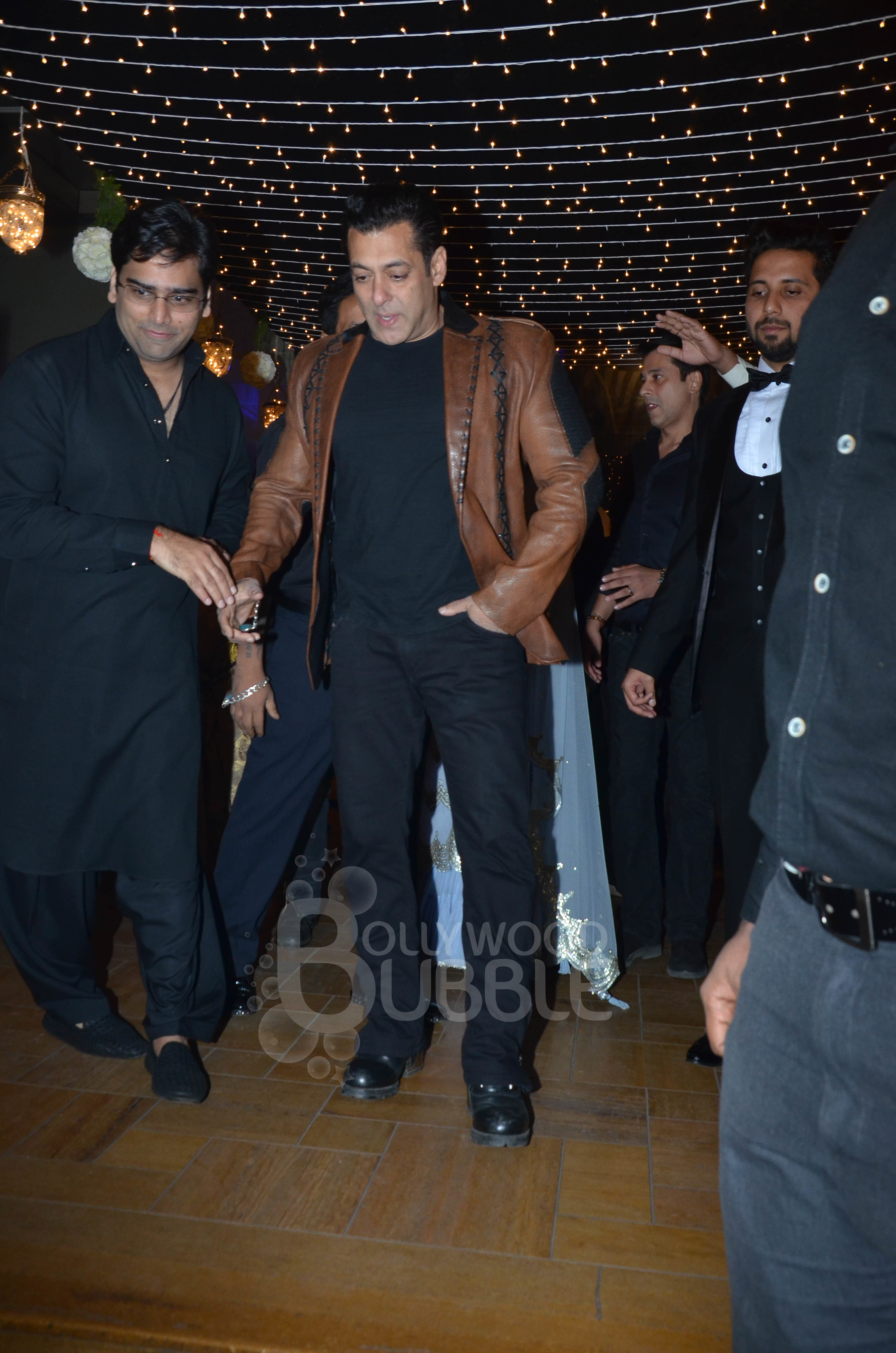 Salman Khan Sonakshi Sinha Friend wedding reception