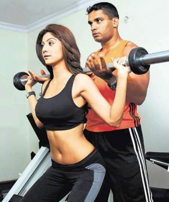 Deepika Padukone Katrina Kaif Bollywood Workout