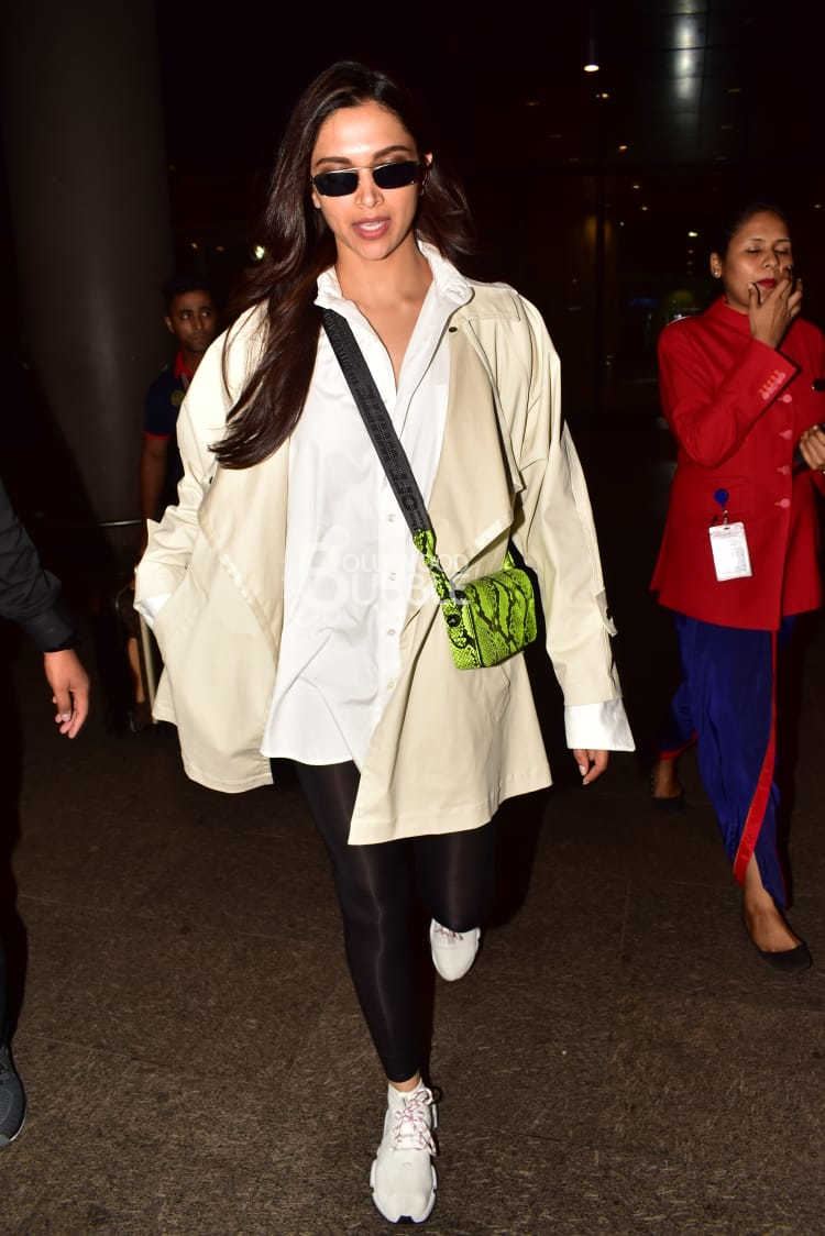 Deepika Padukone Yet Again Nails The Comfy Airport Look With A