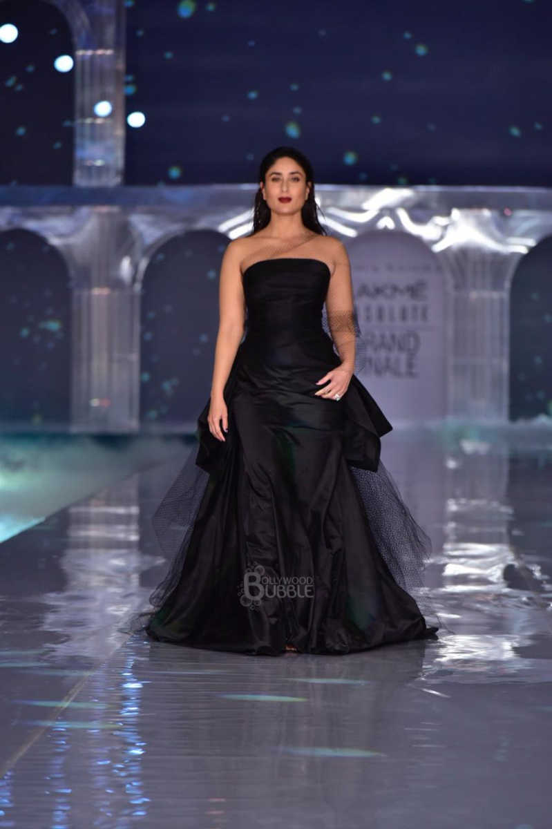 Kareena Kapoor Khan Lakme Fashion Week 2019