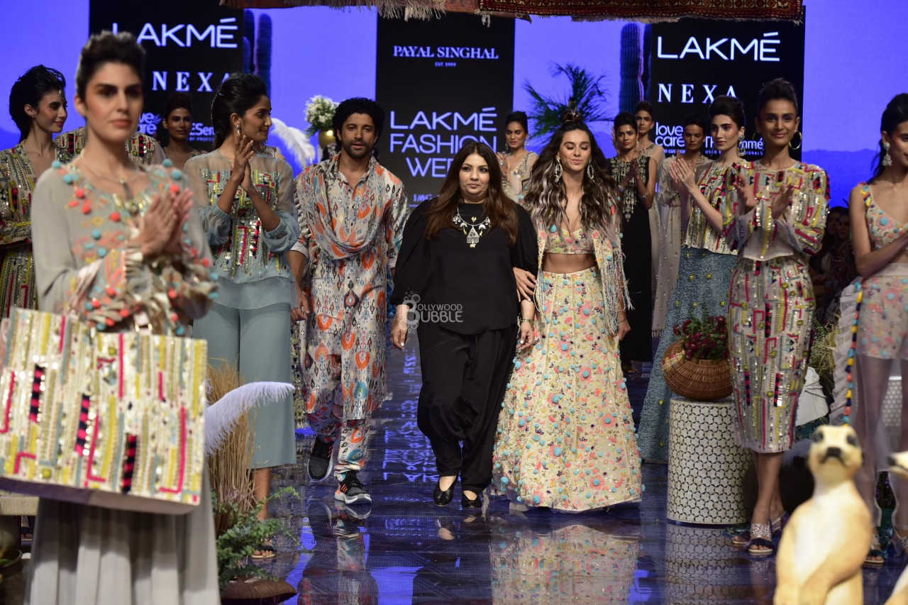 Farhan Akhtar Shibani Dandekar Lakme Fashion Week 2019