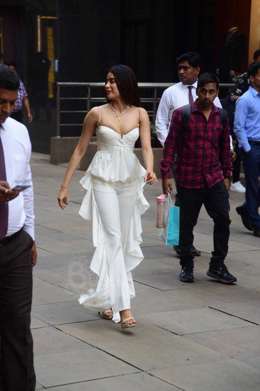 Janhvi Kapoor OOTD White Dress