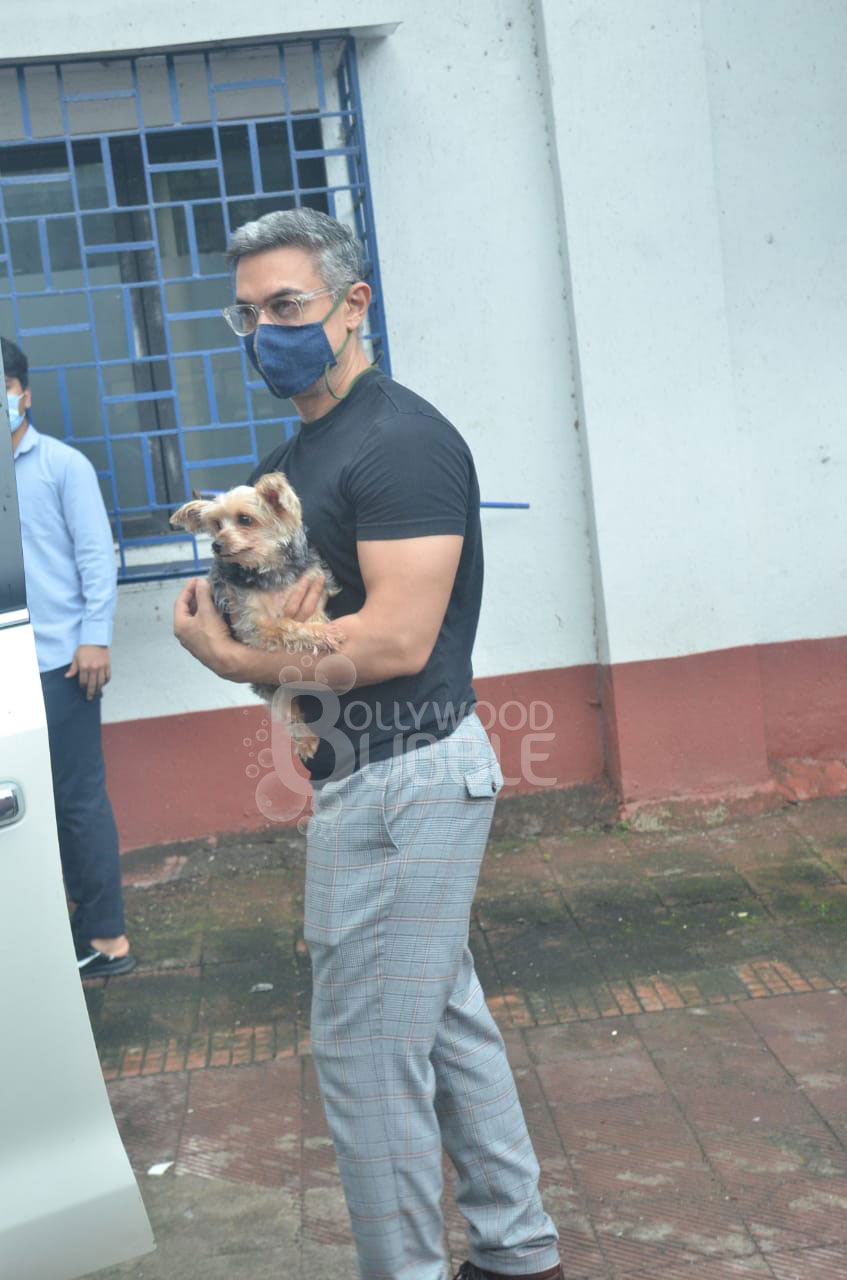 Aamir Khan with pet