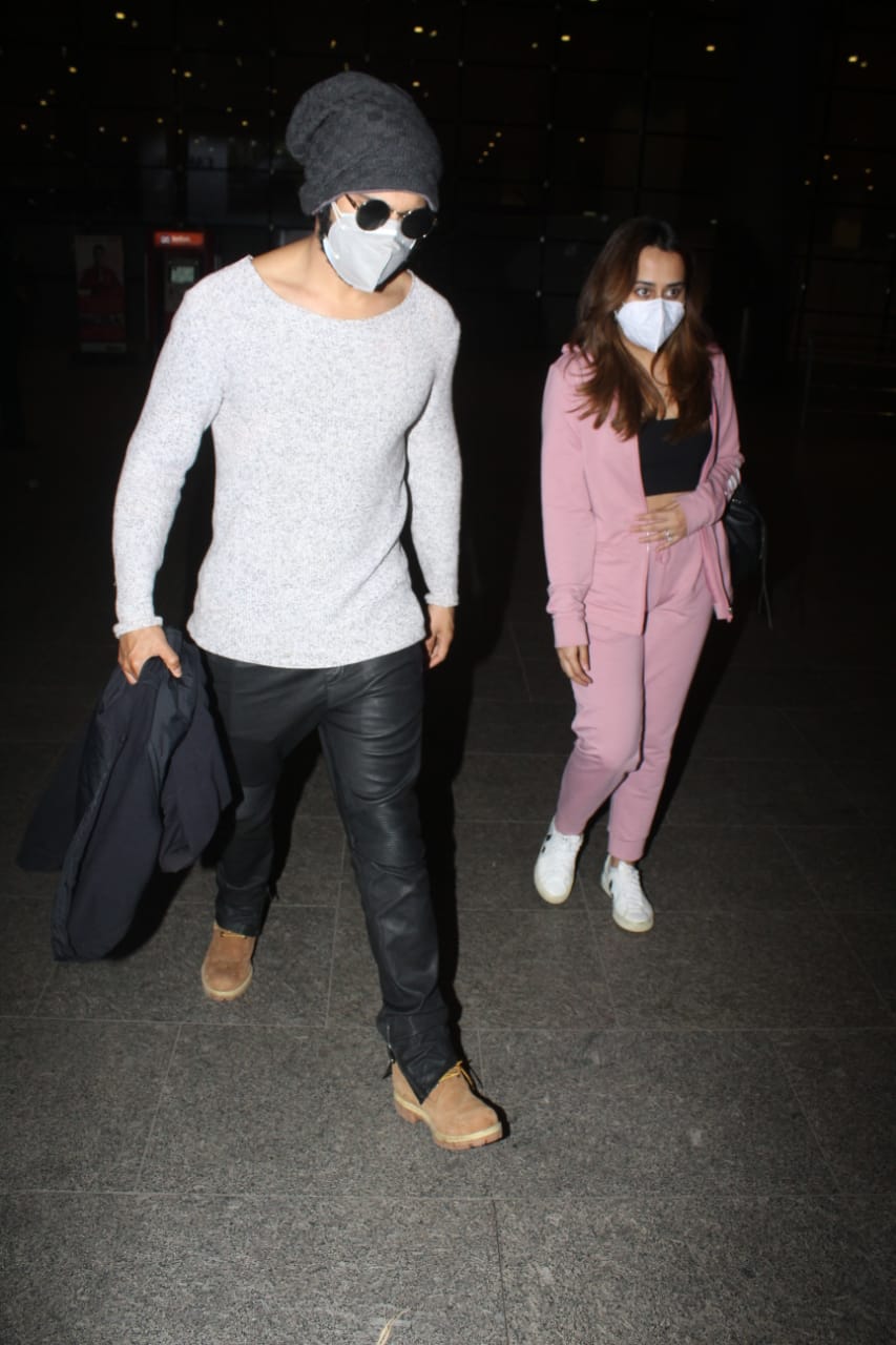 Varun Dhawan and Natasha Dalal spotted at airport