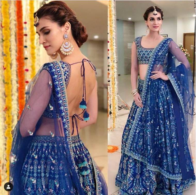 Navratri Dress & Outfit Ideas for 2021 - Navratri Look with Jeans for Women