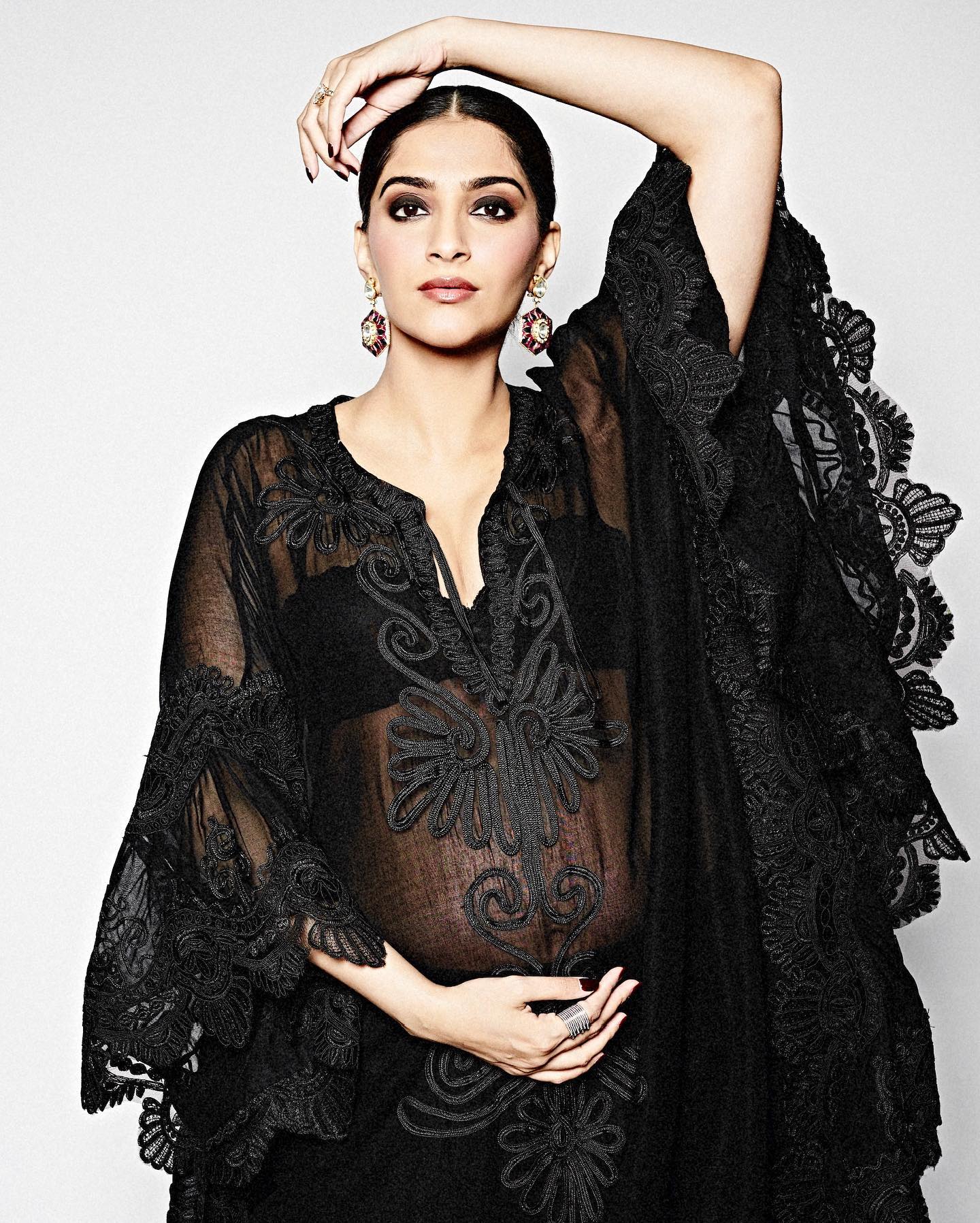 Sonam Kapoor, Sonam Kapoor maternity looks, sonam kapoor pregnant,