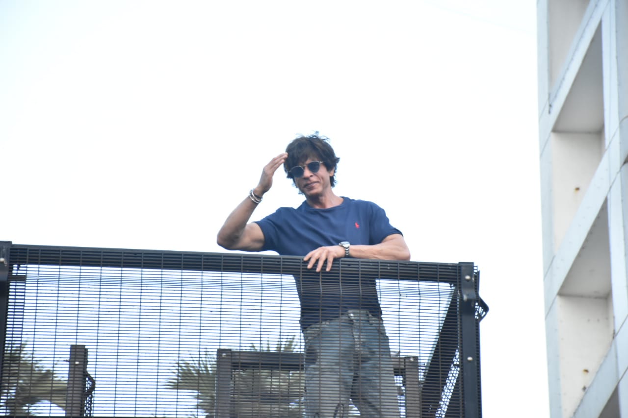 What is keeping Shah Rukh Khan away from Mumbai ?