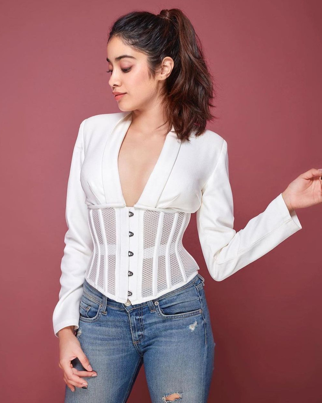 janhvi kapoor